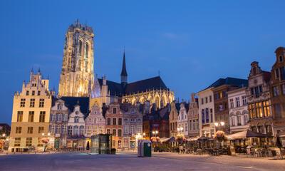 Mechelen by night